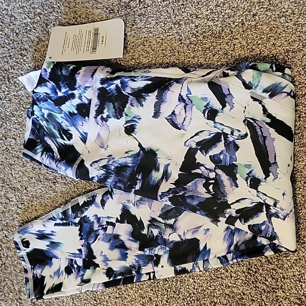 Fabletics Small Multicolored 7/8 Leggings